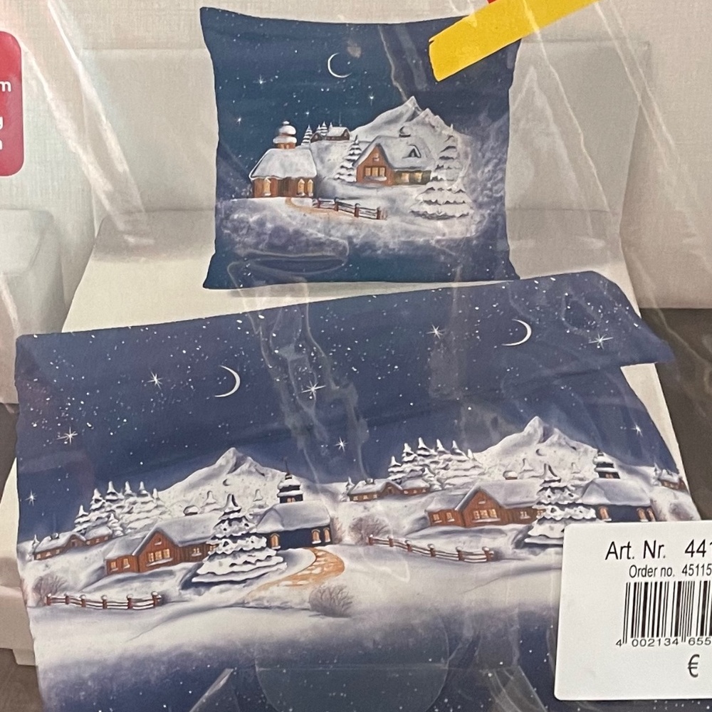 Winter / Christmas Scene Duvet Cover + Pillowcase - 100% Cotton